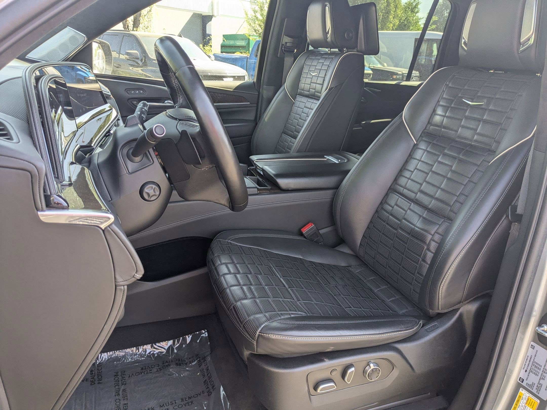2021 Cadillac Escalade ESV Sport Platinum photo 19