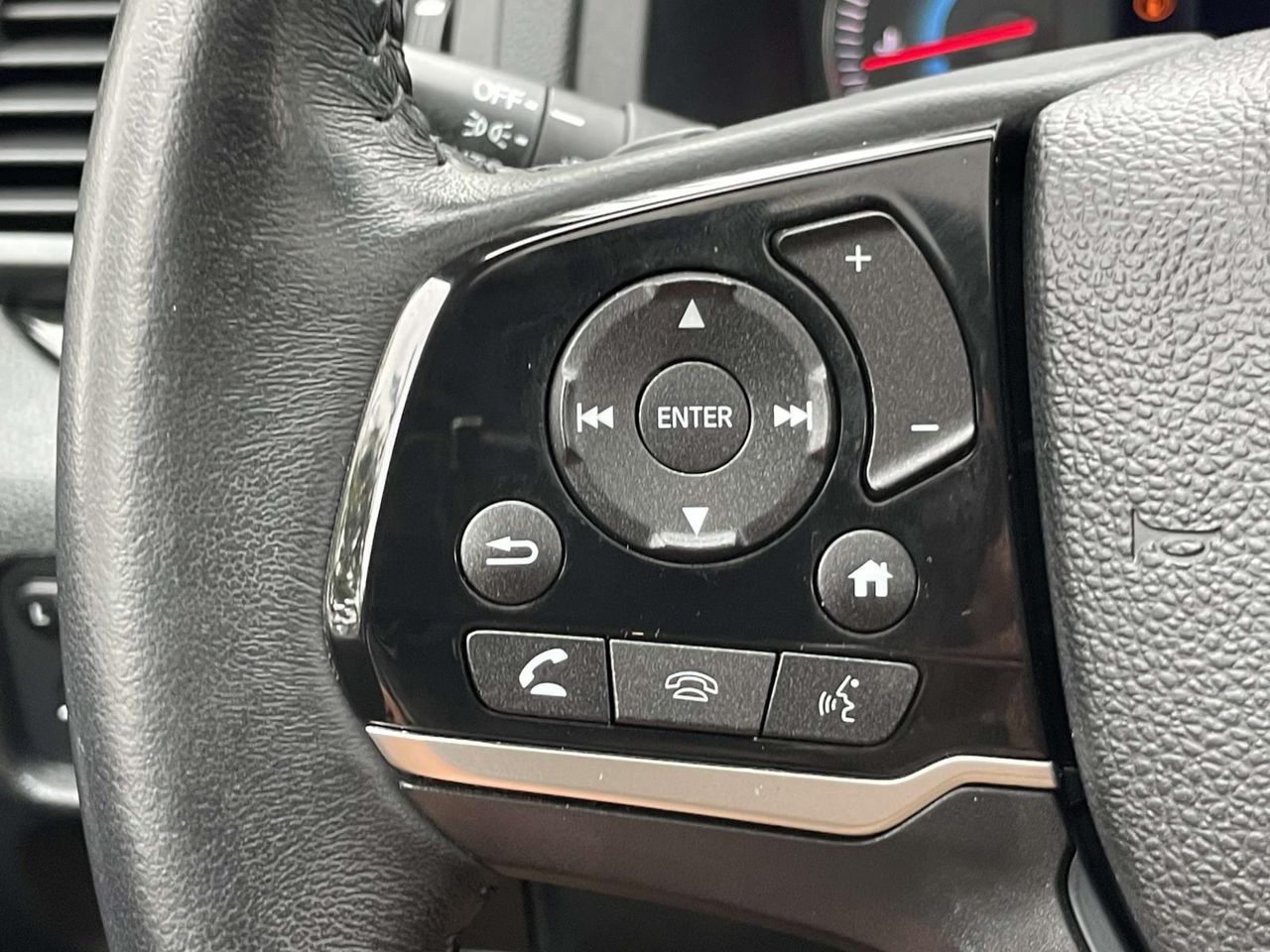 2022 Honda Pilot Touring photo 18