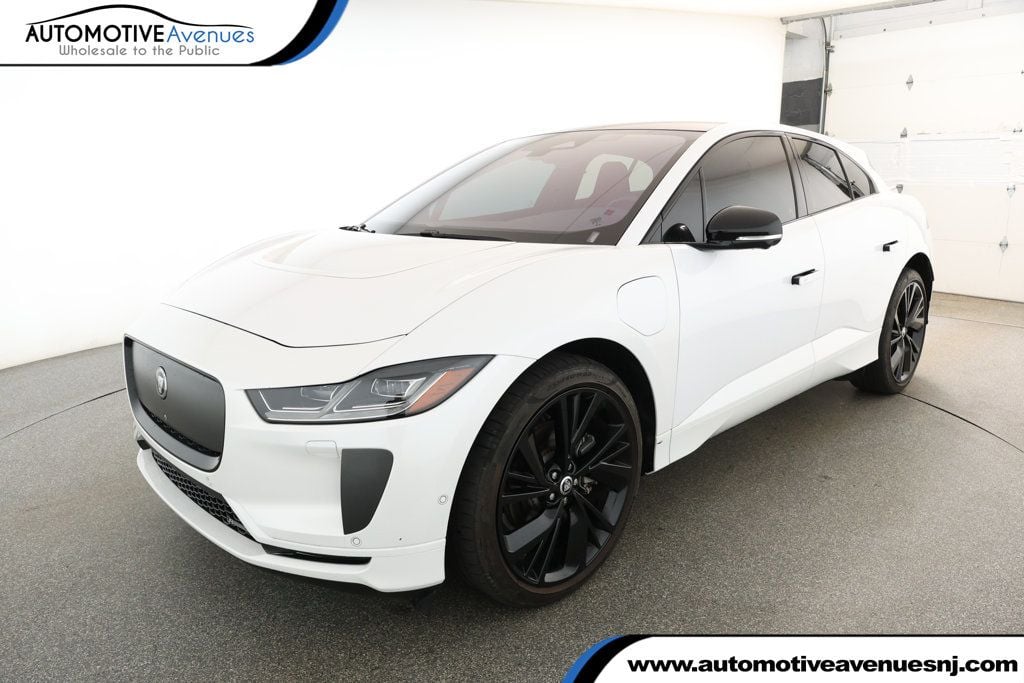 2024 Jaguar I-PACE R-Dynamic HSE's photo