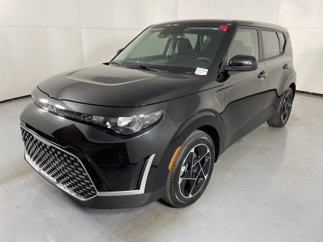 2025 Kia Soul EX photo 3