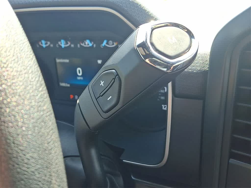 2022 Ford F-150 XL photo 17
