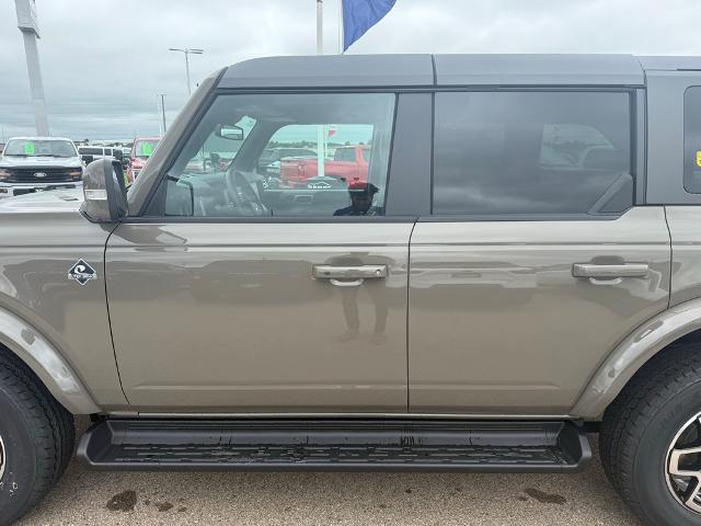 2025 Ford Bronco Outer Banks photo 36