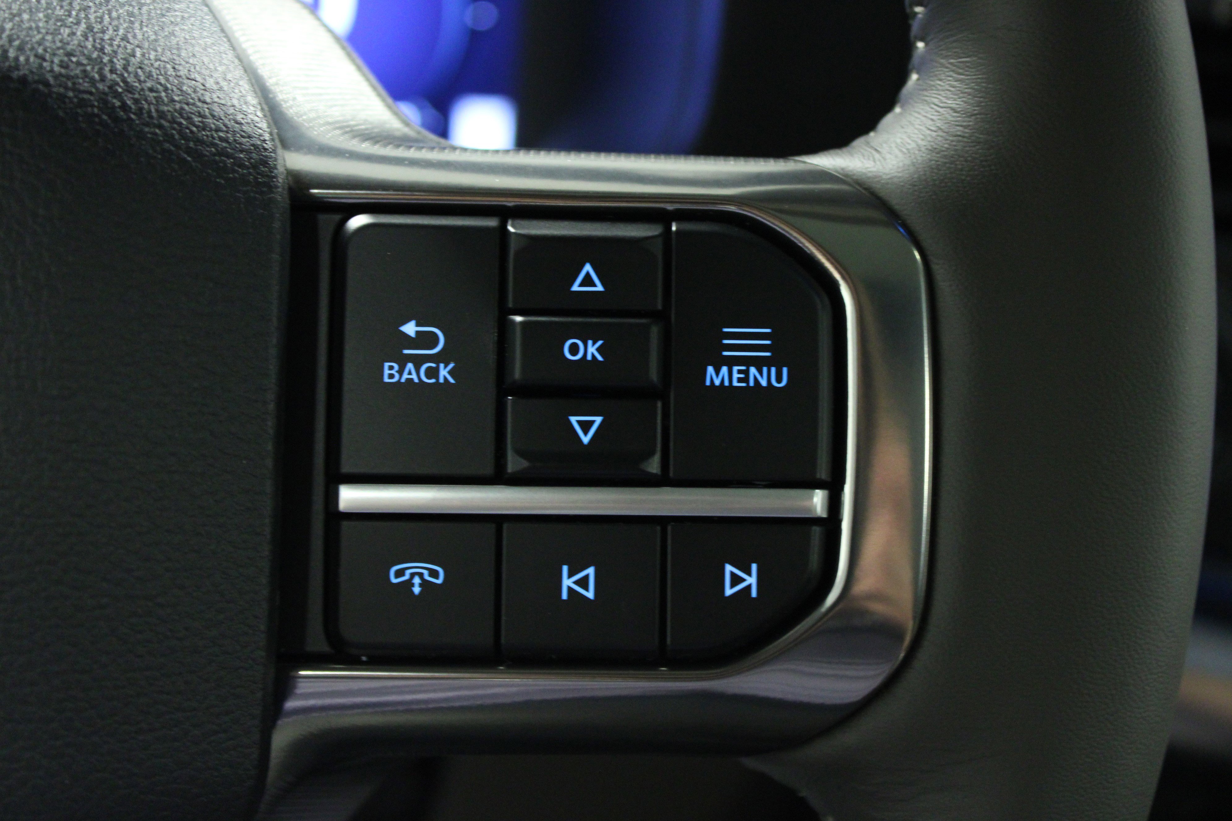 2025 Ford F-150 Platinum photo 18