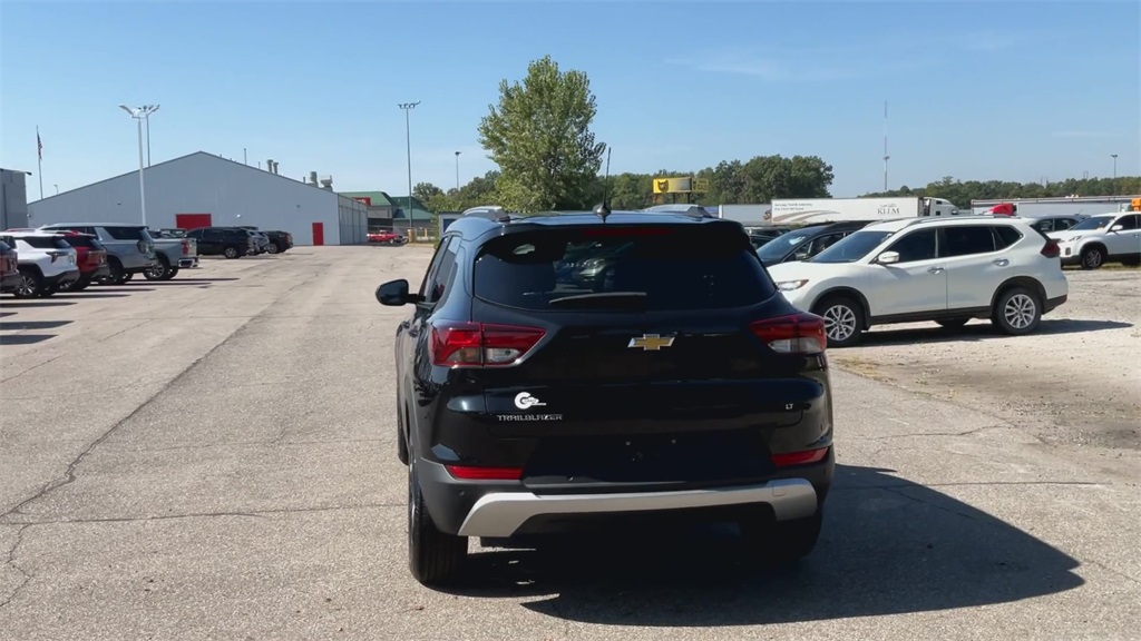 2023 Chevrolet Trailblazer LT photo 7