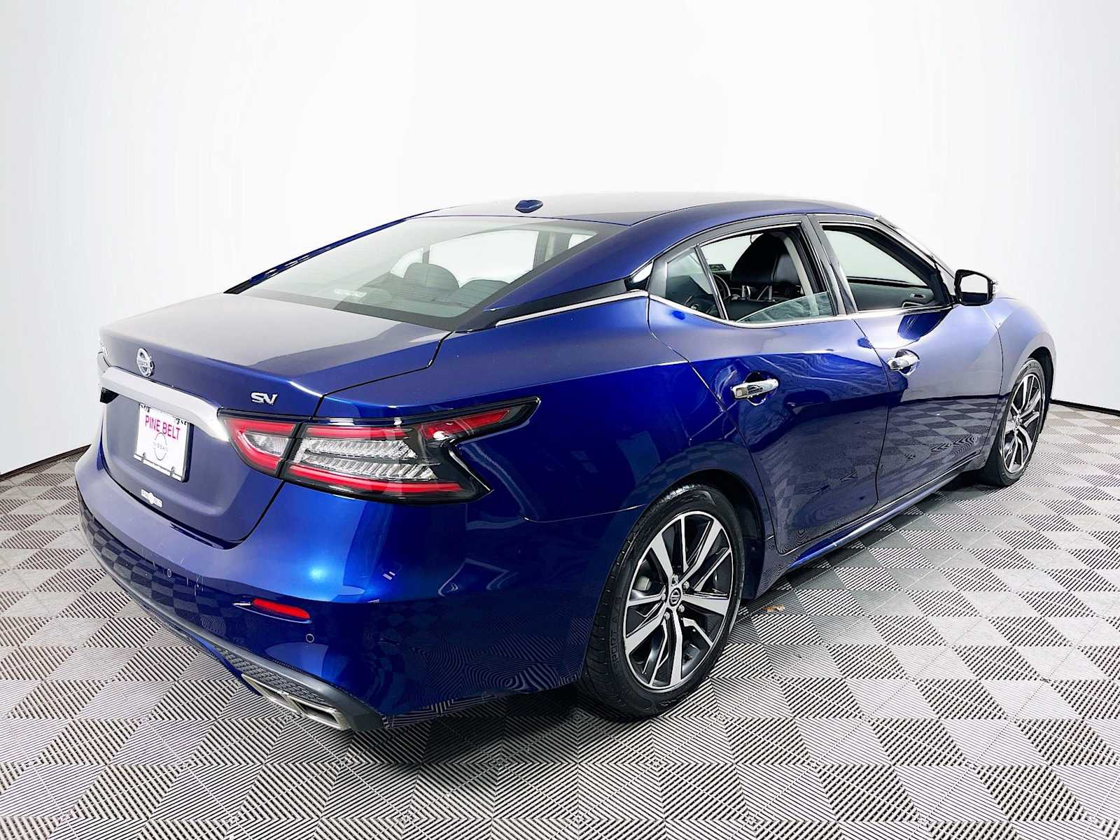 2020 Nissan Maxima SV photo 4