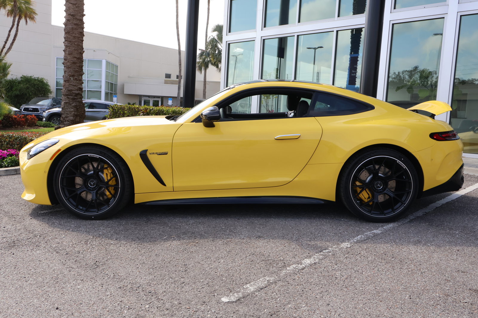2025 Mercedes Benz AMG GT 55 photo 3