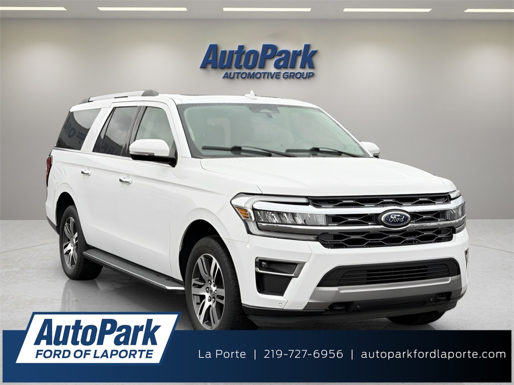 2022 Ford Expedition Limited's photo