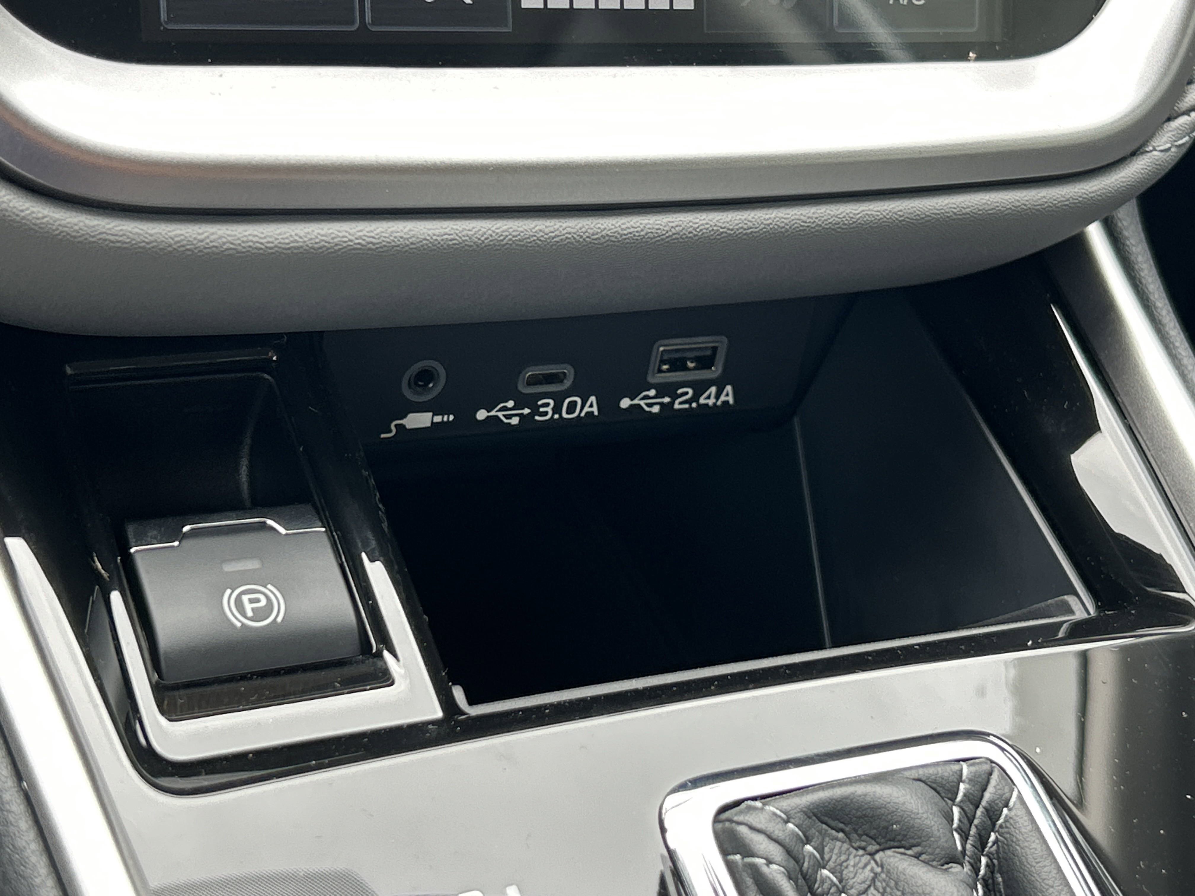 2025 Subaru Legacy Premium photo 5
