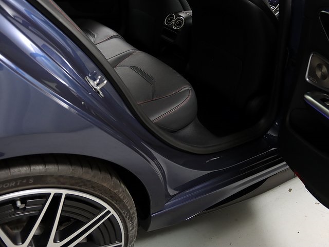 2025 Mercedes Benz C 43 AMG 4MATIC photo 32