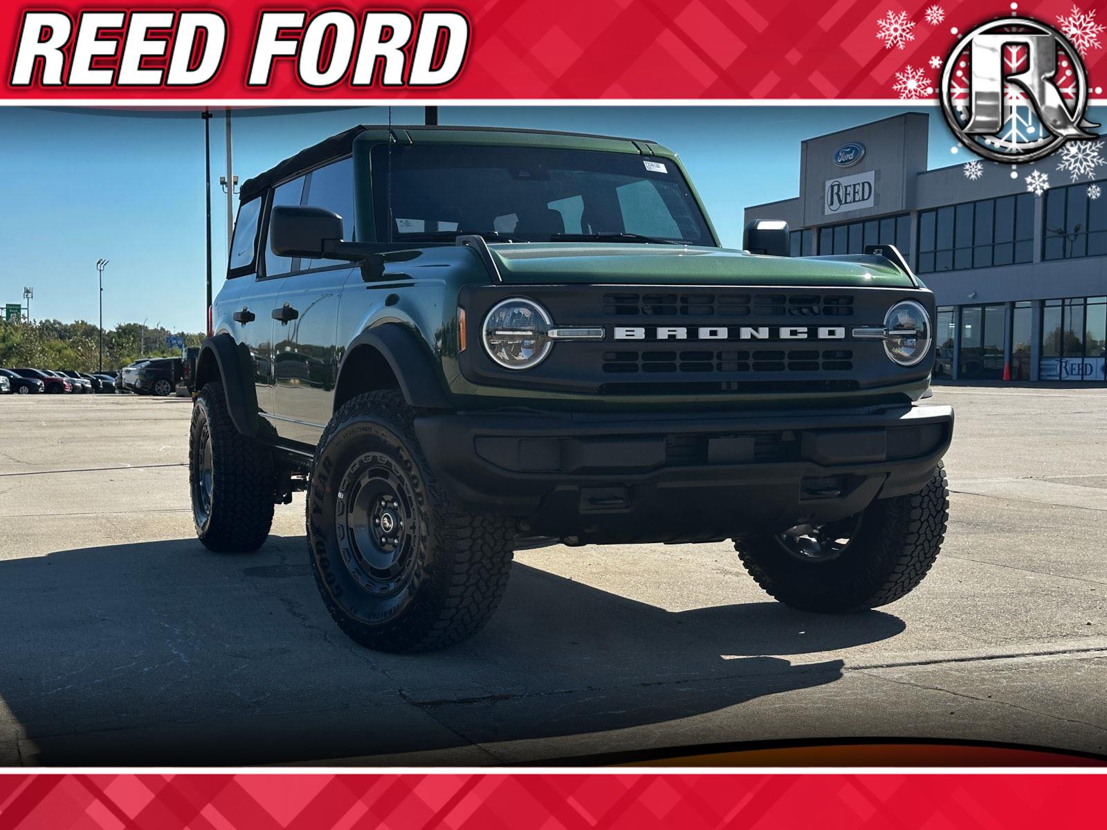2025 Ford Bronco 4-Door Base's photo