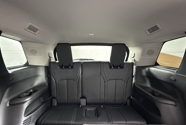 2026 Infiniti QX60 Luxe photo 18