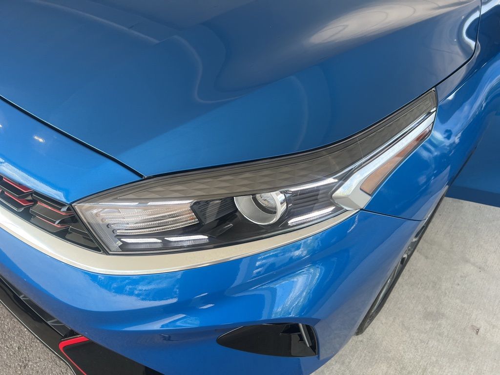 2023 Kia Forte GT-Line photo 27