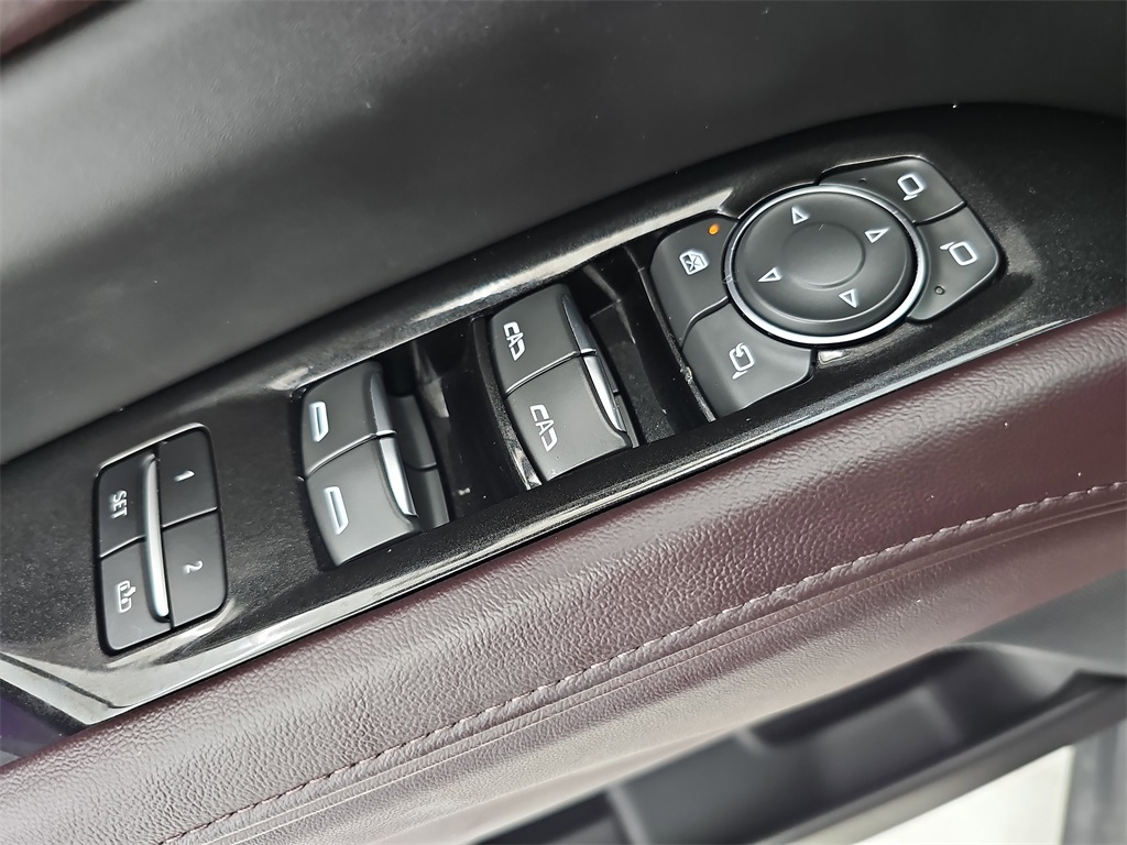 2024 Cadillac Escalade Sport Platinum photo 39