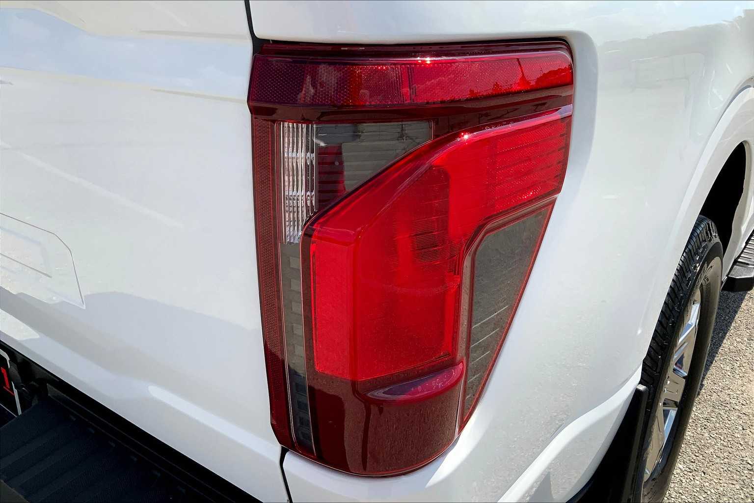 2024 Ford F-150 XLT photo 29