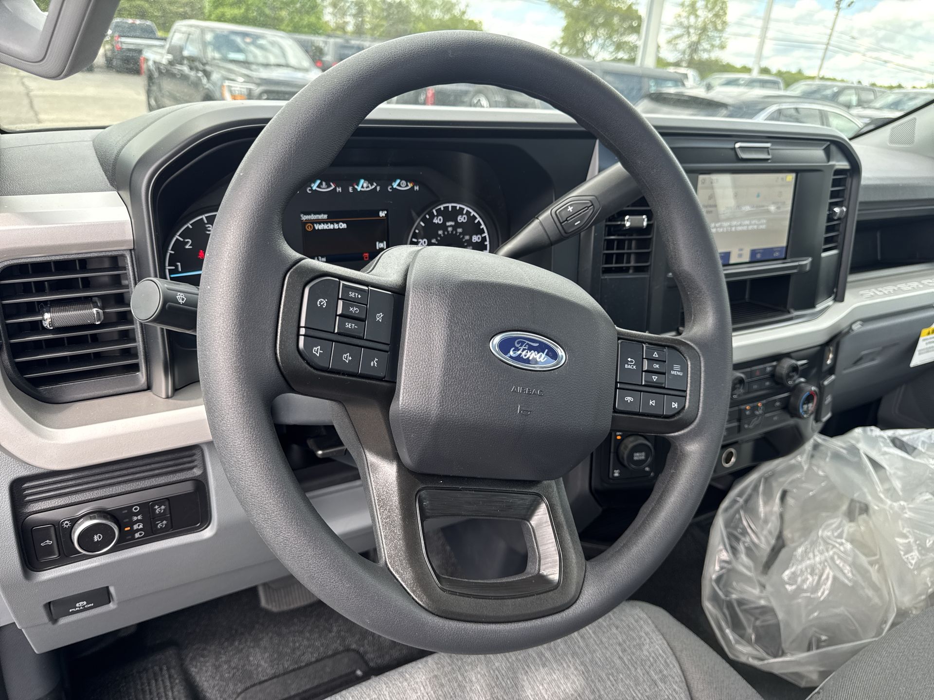 2025 Ford F-250 XL photo 6