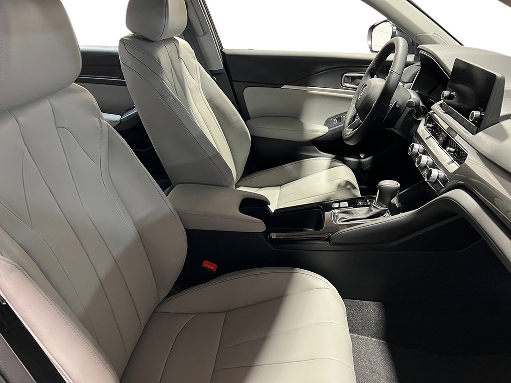 2025 Acura Integra Base photo 22