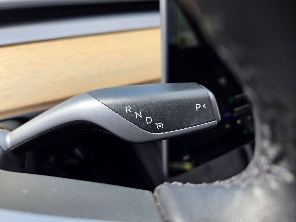 2023 Tesla Model 3 photo 23