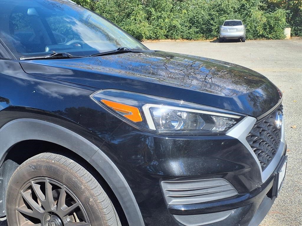 2020 Hyundai Tucson Value photo 3