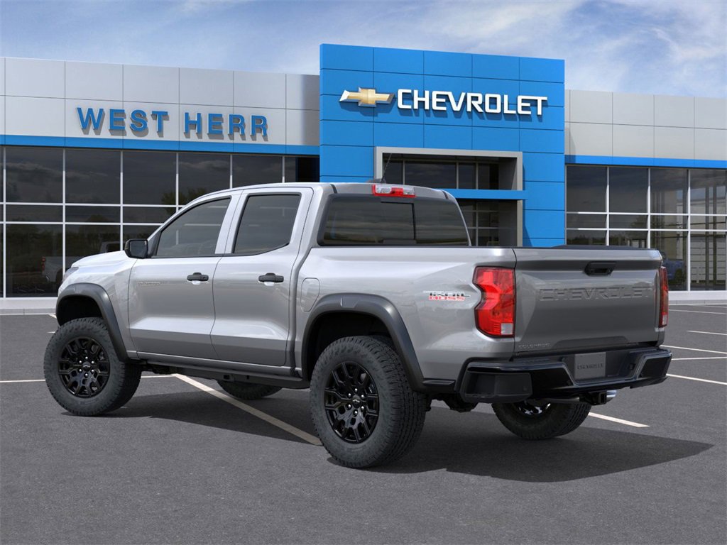 2026 Chevrolet Colorado Trail Boss photo 3