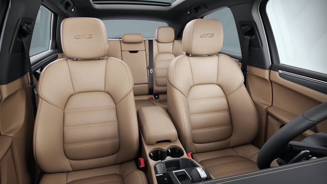 2026 Porsche Macan GTS photo 11