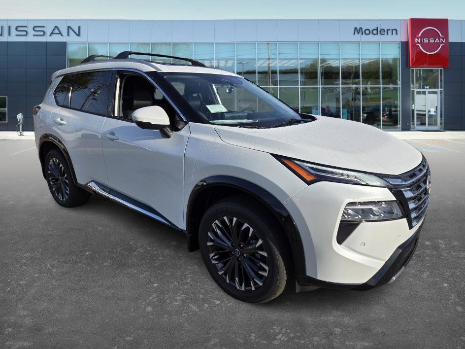 2026 Nissan Rogue Platinum photo 3