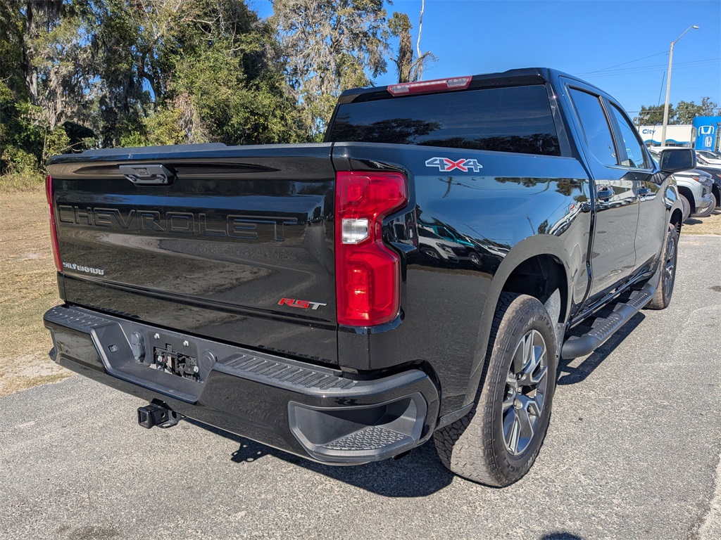 2023 Chevrolet Silverado 1500 RST photo 3