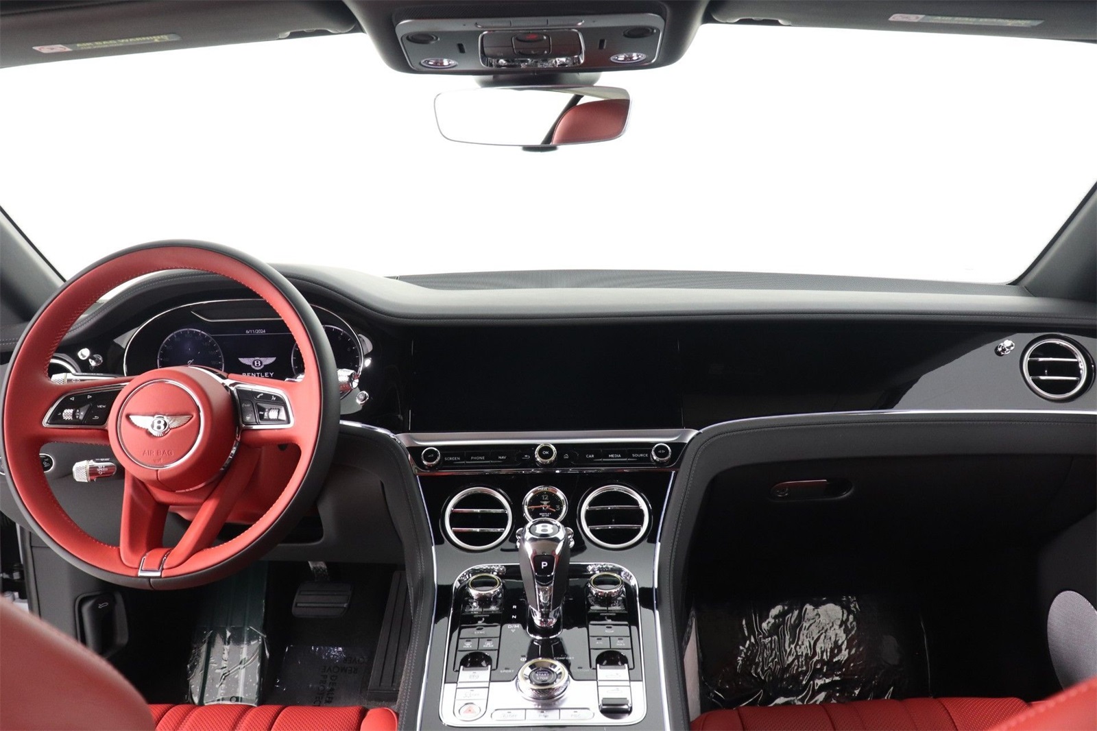 2024 Bentley Continental GT V8 photo 17