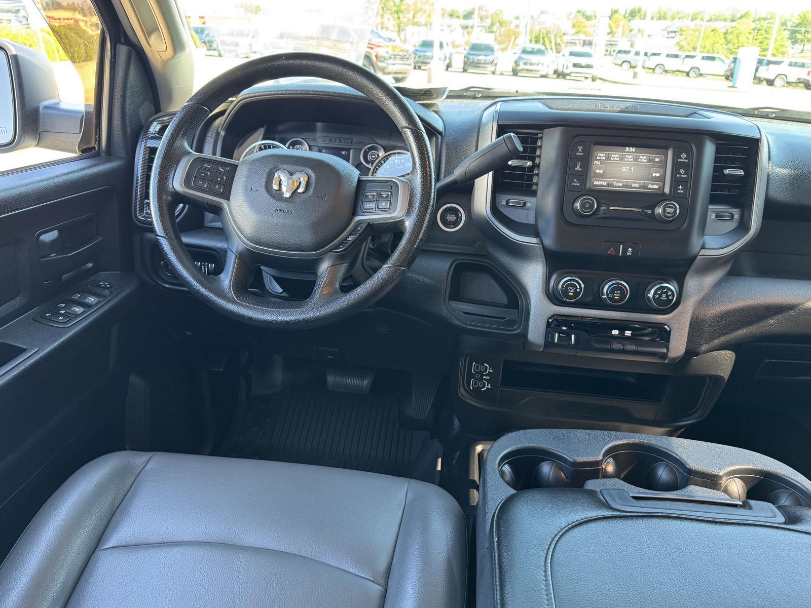 2020 Ram 2500 Tradesman photo 35