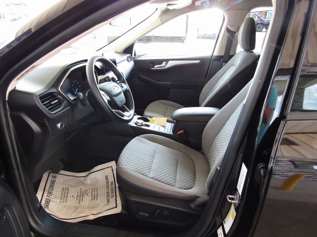 2020 Ford Escape SE photo 19