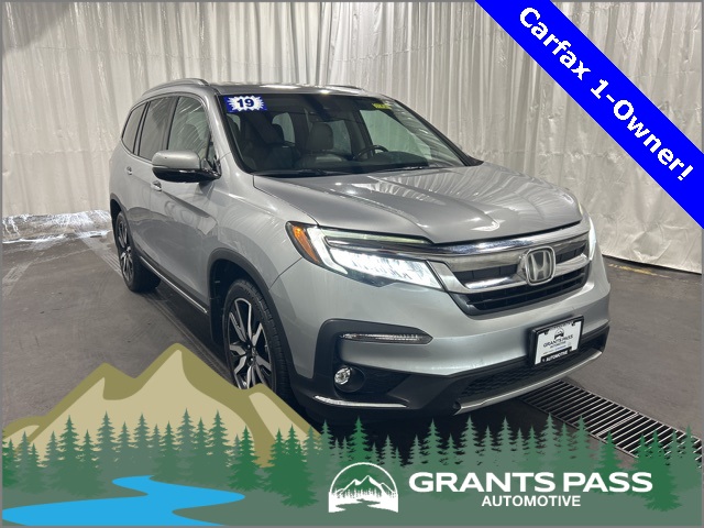 2019 Honda Pilot Touring's photo