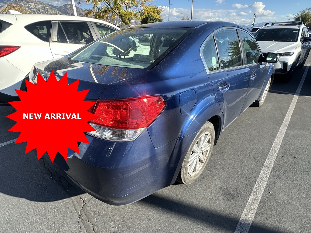 2010 Subaru Legacy 2.5i photo 4