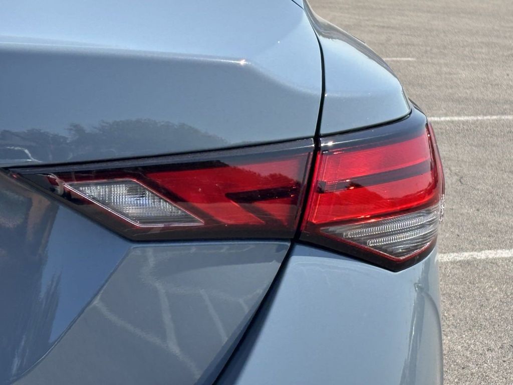 2025 Nissan Sentra SV photo 2