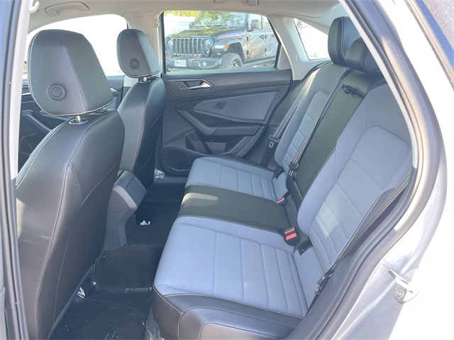 2025 Volkswagen Jetta 1.5T SE photo 36