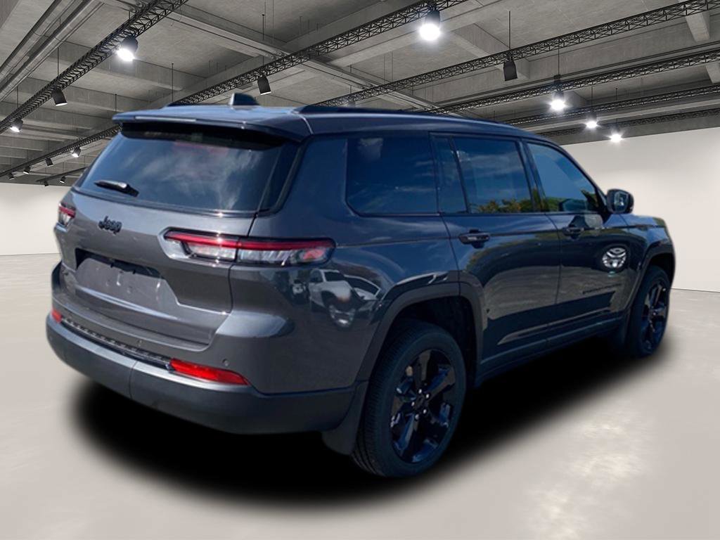 2025 Jeep Grand Cherokee Altitude X photo 3