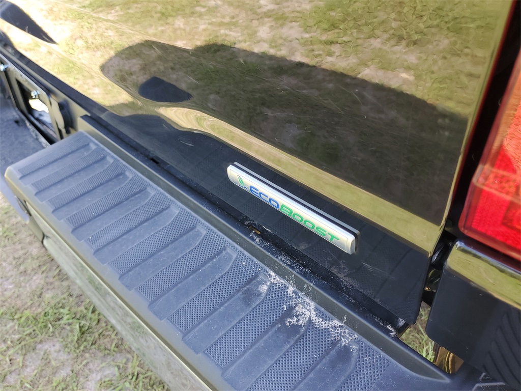 2021 Ford F-150 XLT photo 8