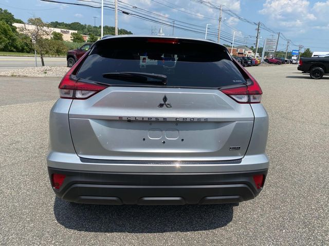 2024 Mitsubishi Eclipse Cross photo 2