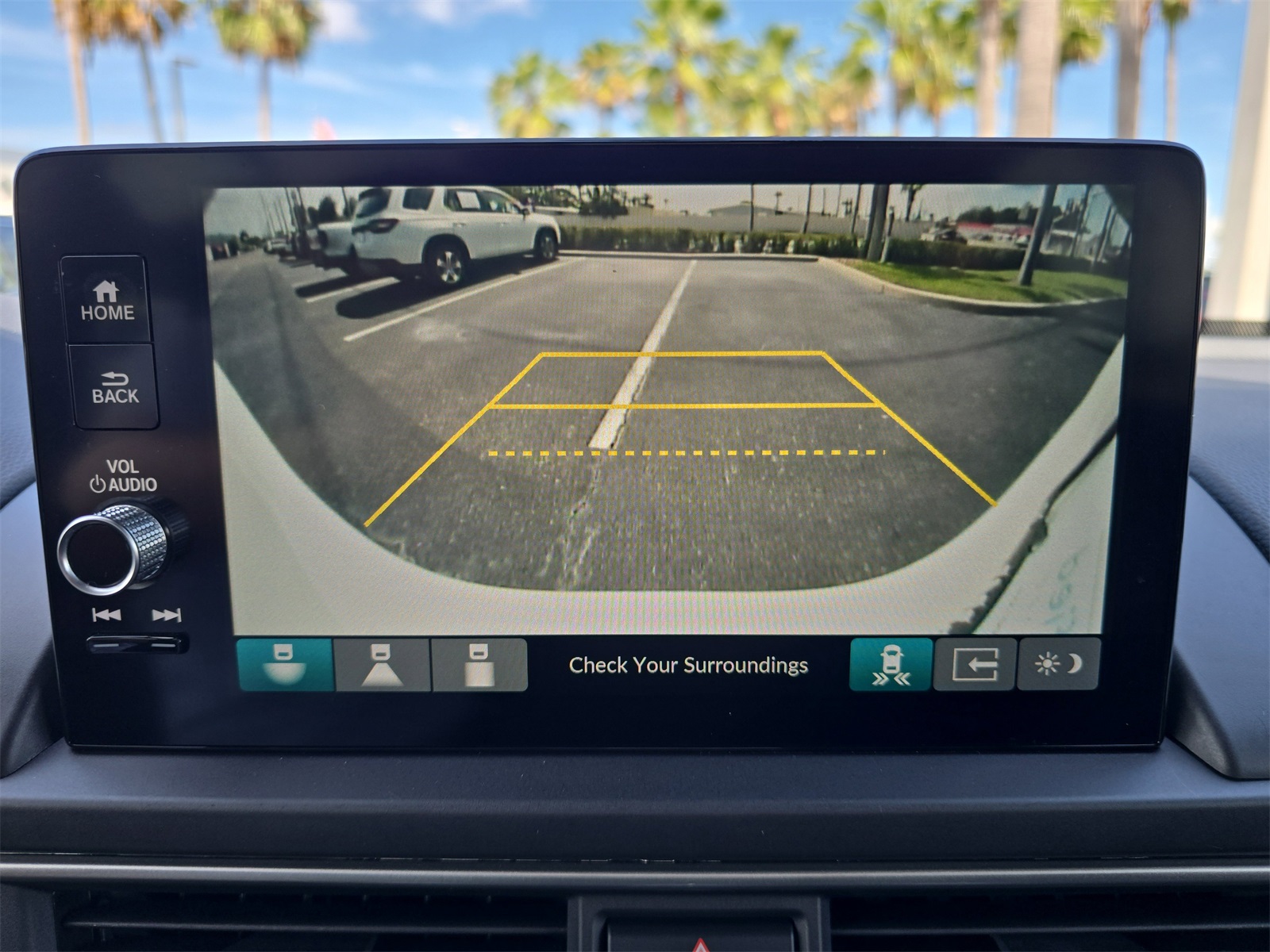 2023 Honda Pilot Touring photo 18