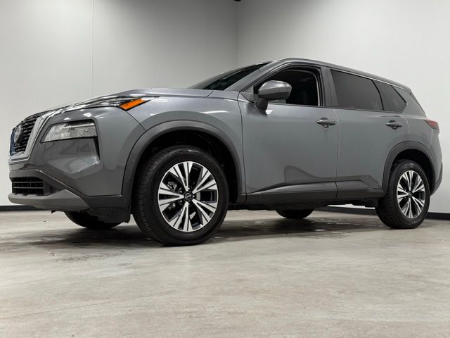 2023 Nissan Rogue SV photo 3