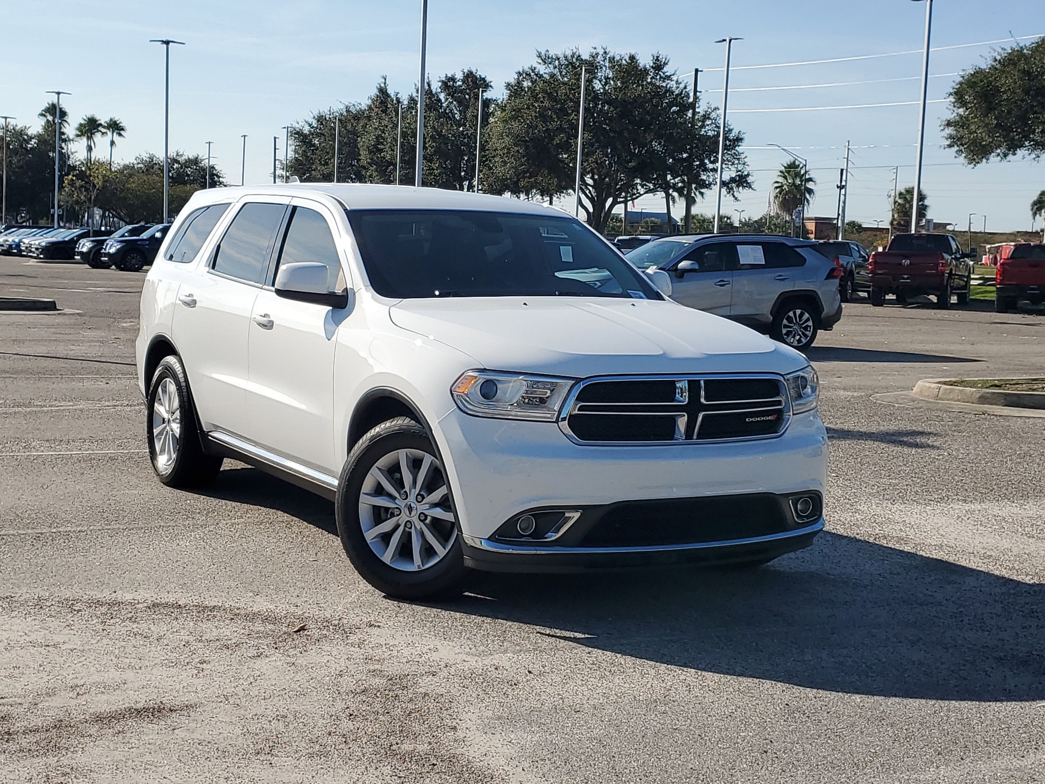 2019 Dodge Durango SXT's photo