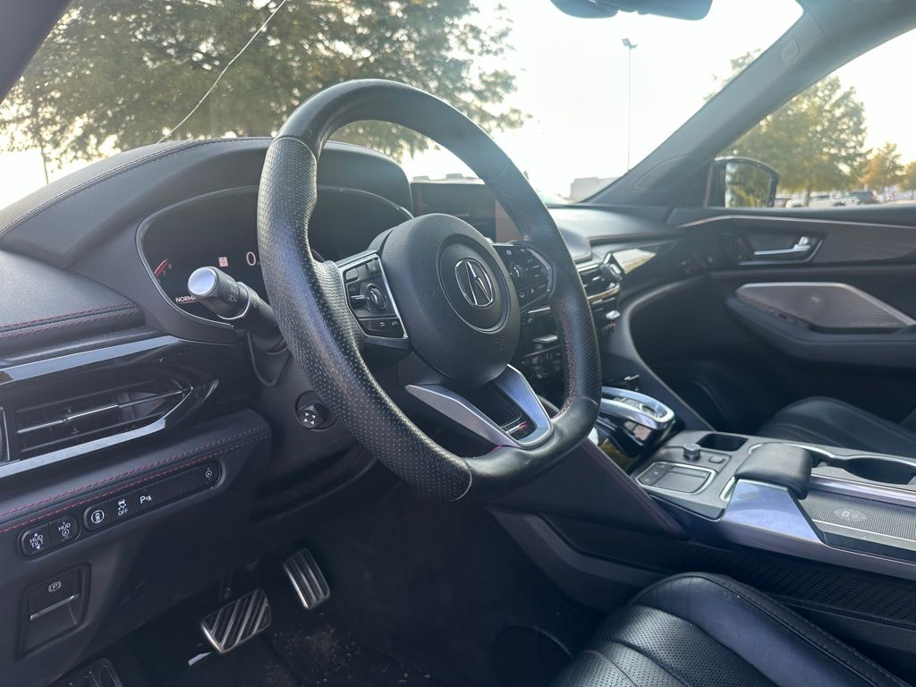 2022 Acura MDX Type S Advance photo 2