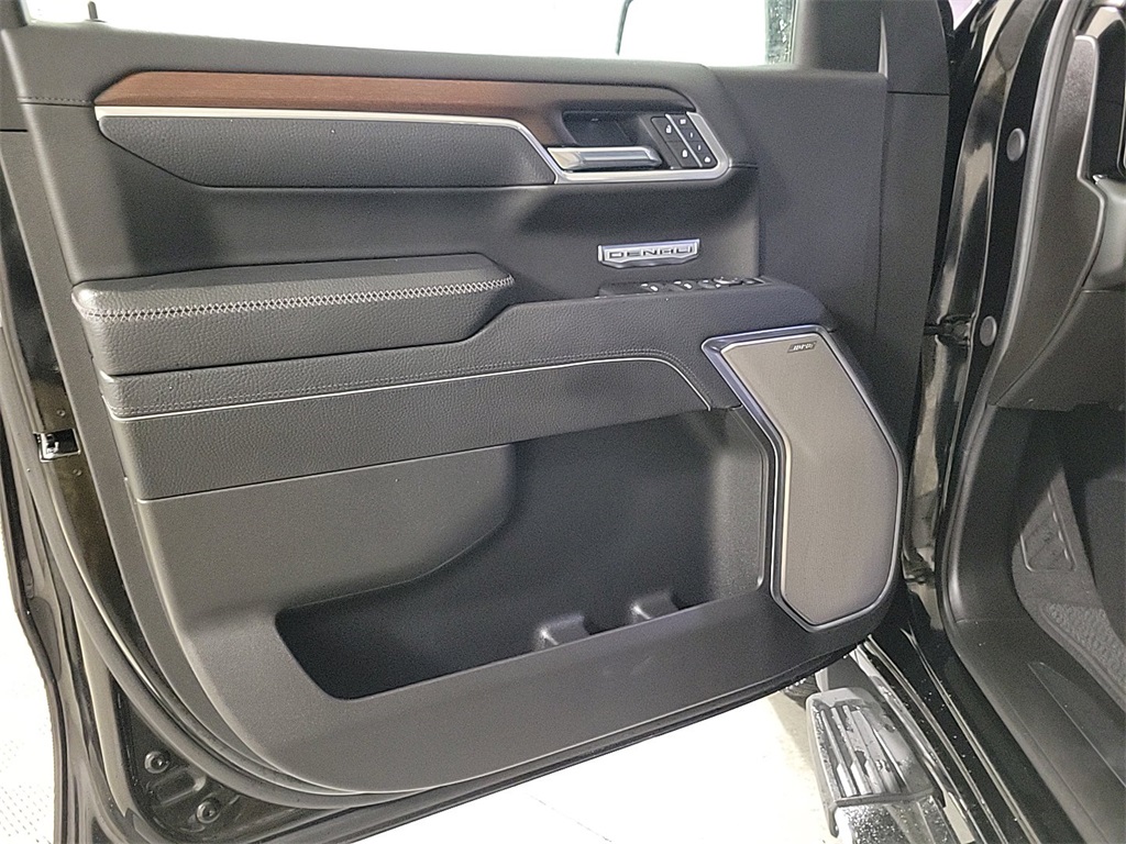 2026 GMC SIERRA - Image 22