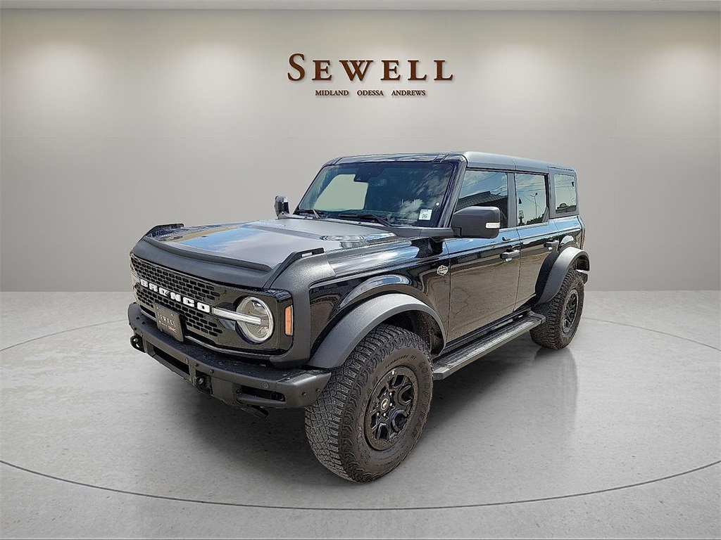 2023 Ford Bronco 4-Door Wildtrak's photo