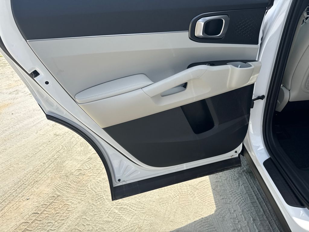2025 Kia Sorento S photo 20