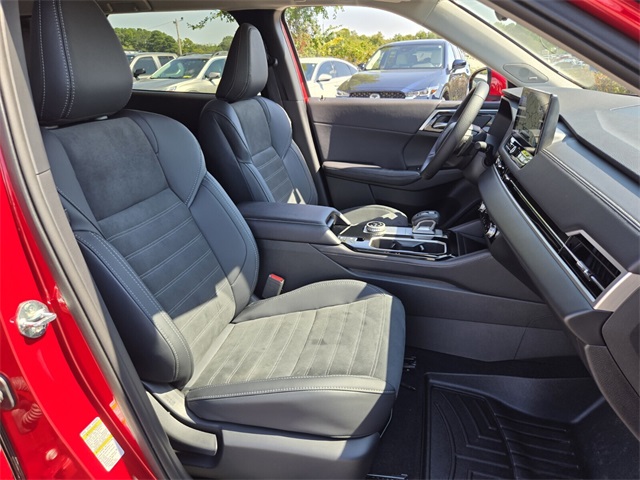 2025 Mitsubishi Outlander SE photo 20