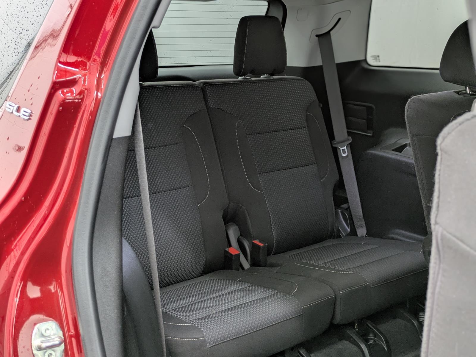 2022 Gmc Acadia SLE photo 17
