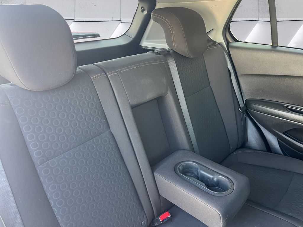 2022 Chevrolet Trax LS photo 16
