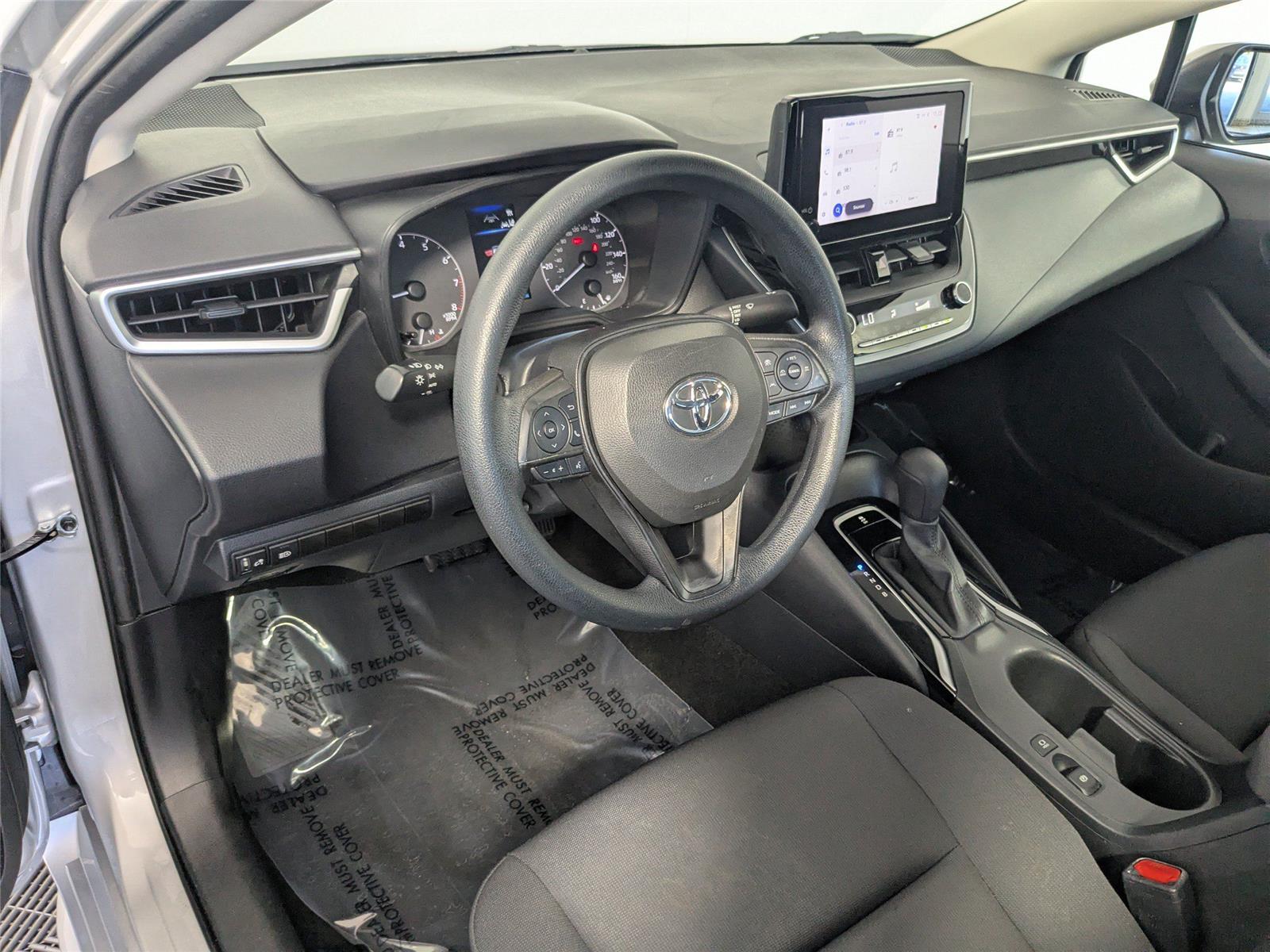 2023 Toyota Corolla LE photo 10