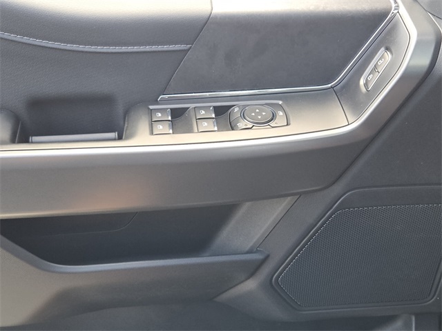 2025 Ford F-150 XLT photo 15
