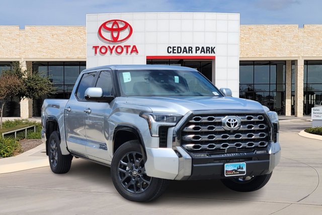 2025 Toyota Tundra Platinum CrewMax photo 5