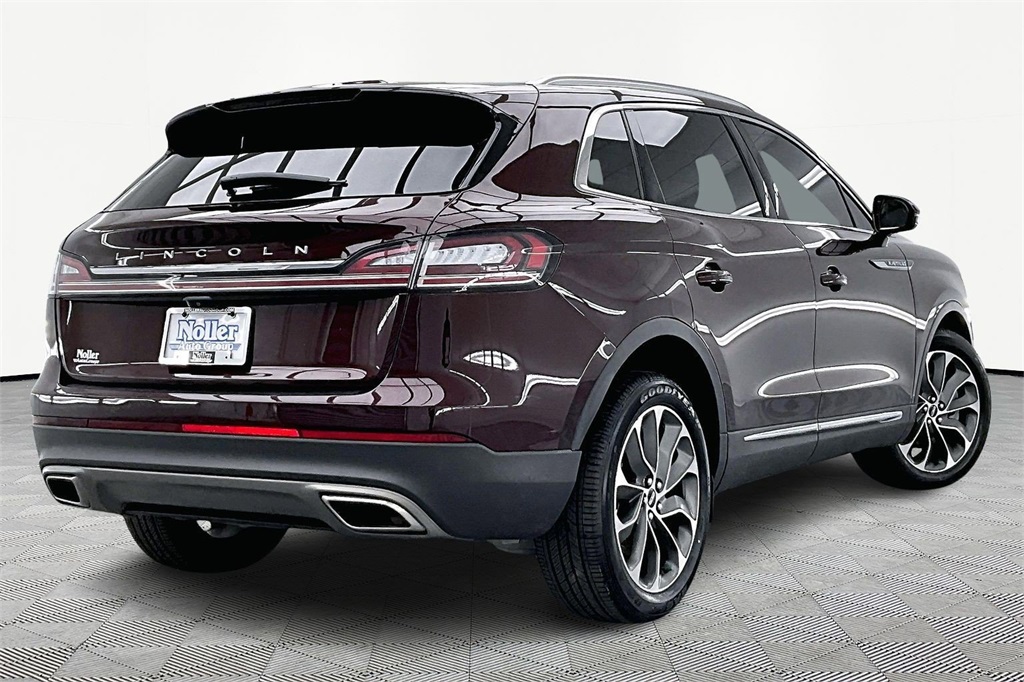 Used 2022 Lincoln Nautilus Reserve with VIN 2LMPJ8K94NBL27383 for sale in Kansas City